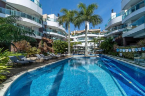 Boulevard Bombinhas, Condo com Piscina - Apto 2 dorms 4 pessoas